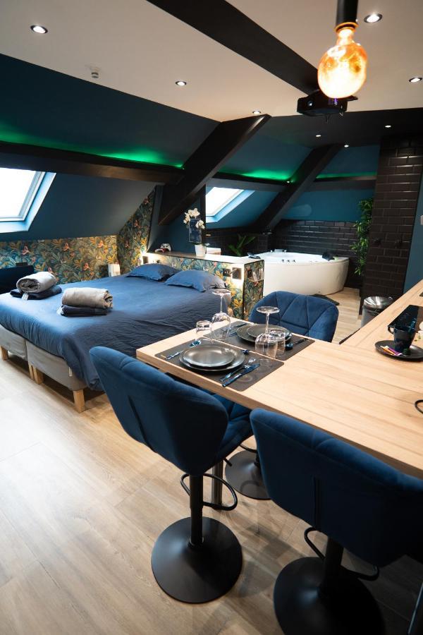 Capsule Color Deluxe Balneo I Ecran Home Cinema I Console De Jeux Trith-Saint-Leger Exterior photo